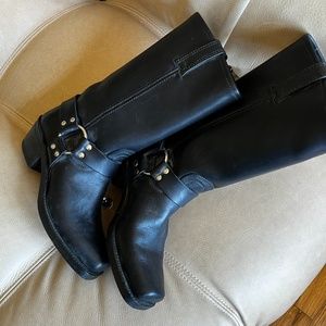 Frye Harness 12R Leather Boots Size 8